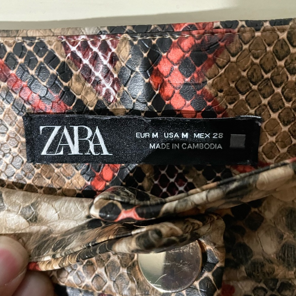 Zara Faux Snake Pencil Skirt - Picture 4 of 6